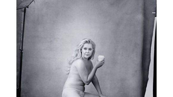 Exit les tops : le calendrier Pirelli célèbre les femmes "remarquables"