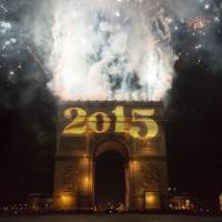 Nouvel An 2016 sur les Champs-Elysées : un feu d'artifice le 31 décembre ?