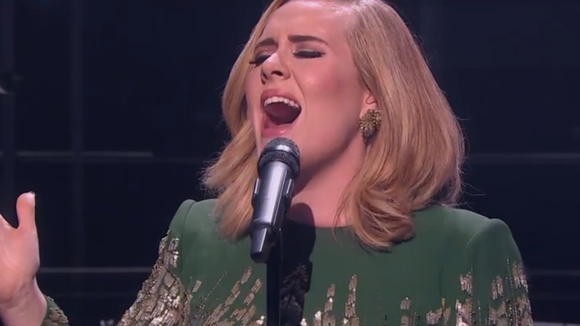 Adele : revoir son concert Alcaline avec Graham Norton sur France 2 replay pluzz