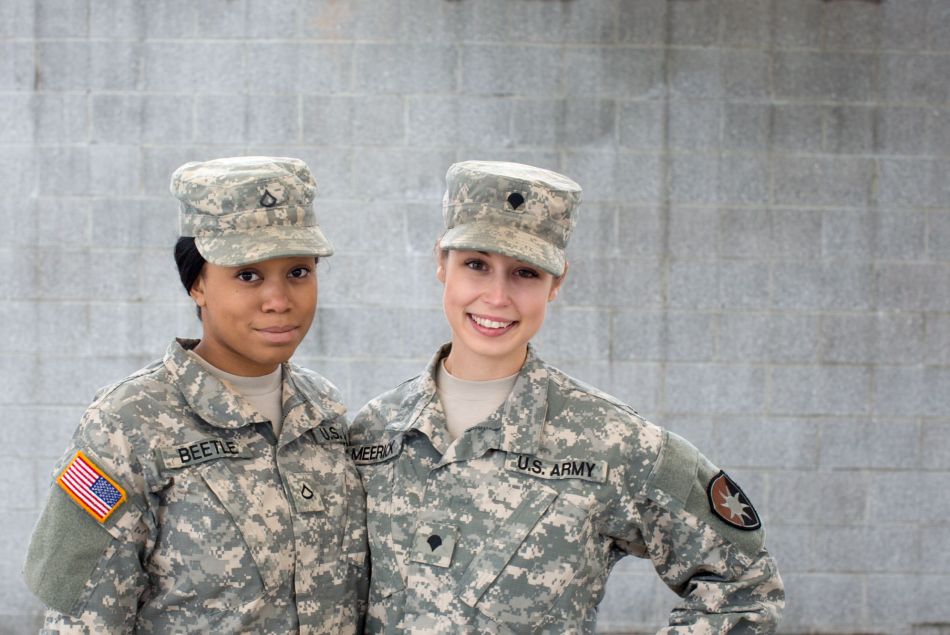 Dans l'armée américaine, les femmes pourront désormais servir à tous les postes "sans exception"