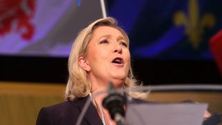 Comment le Front national s'y prend pour séduire l'électorat féminin