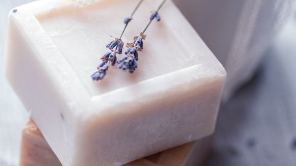 La recette 100% naturelle des cubes hydratants pour les mains