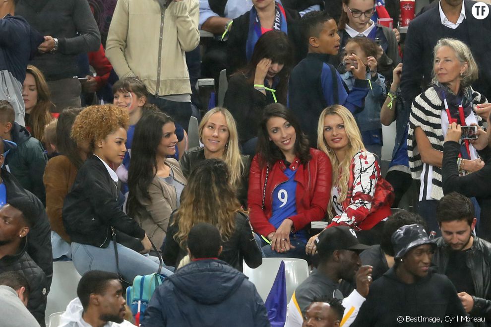 Jennifer Giroud lors du match du quart de finale de l&#039;UEFA Euro 2016 France-Islande au Stade de France à Saint-Denis, France le 3 juillet 2016