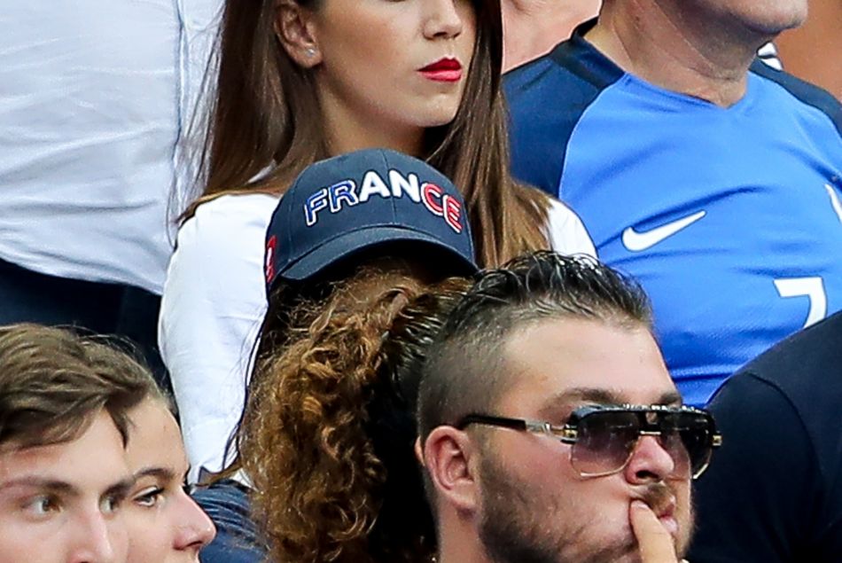 Erika Choperena, la compagne d'Antoine Griezmann dans les tribunes du Stade de France lors de la finale de l'Euro 2016 le 10 juillet