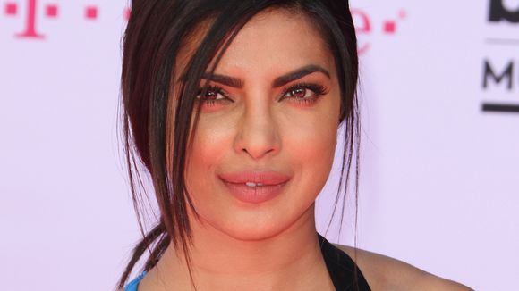 Priyanka Chopra : la star de la série Quantico (M6) est-elle en couple ou célibataire ?