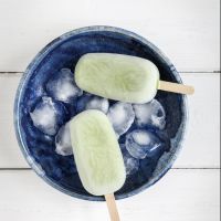 Comment faire des esquimaux au matcha et à la noix de coco