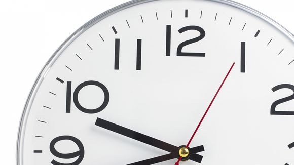Changement d'heure d'hiver 2016 : une heure de plus ou de moins ?