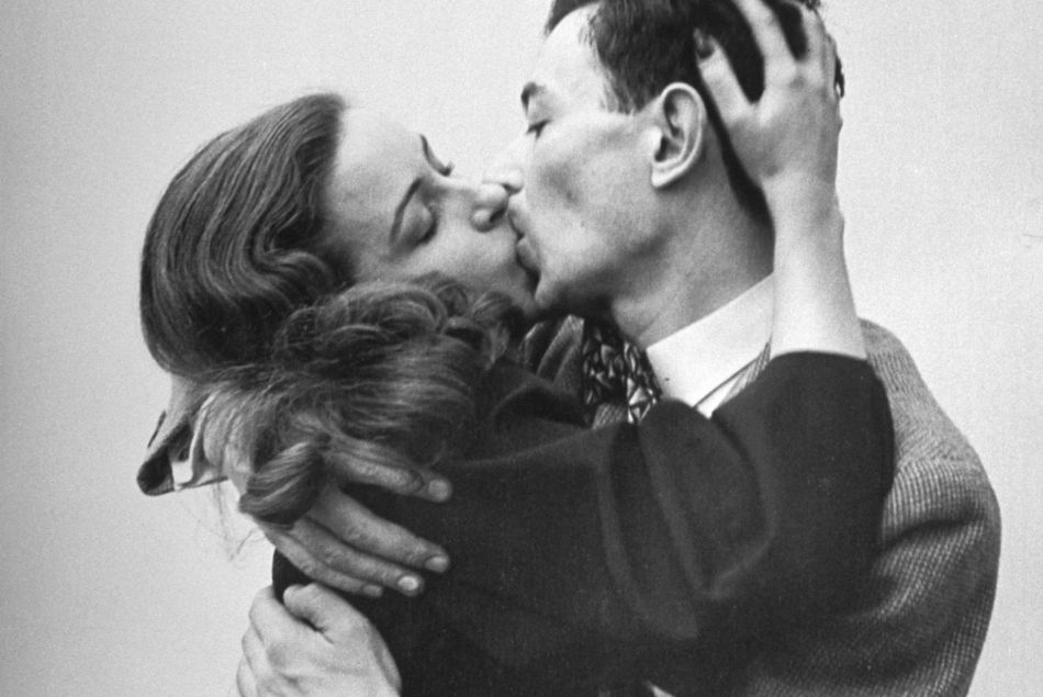 Le guide du baiser parfait dans les années 40
