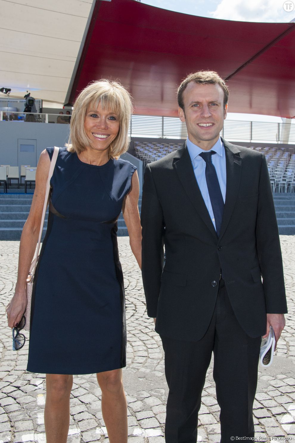 Emmanuel Macron annonce sa candidature à l&#039;élection présidentielle ce mercredi 15 novembre