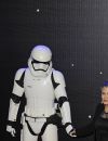 Carrie Fisher et Gary à la première de "Star Wars: Le réveil de la Force" à Londres le 16 décembre 2015