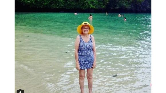 À 89 ans, cette super mamie s'est lancée dans un tour du monde en solo