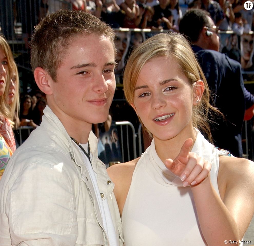 Emma Watson et son petit frère en 2007