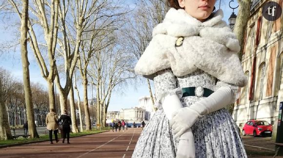 Elle se fait refuser l'entrée au château de Versailles à cause d'une tenue jugée "incorrecte"