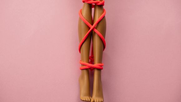 7 positions en mode bondage pour faire l'amour attachée