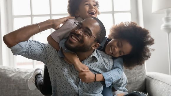 Comment être un vrai papa féministe ?