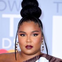 Lizzo se défend après avoir fait la promo d'un jus detox