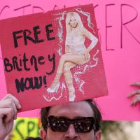 Vous pensiez Britney Spears libre ? Non, son (sale) père est en embuscade