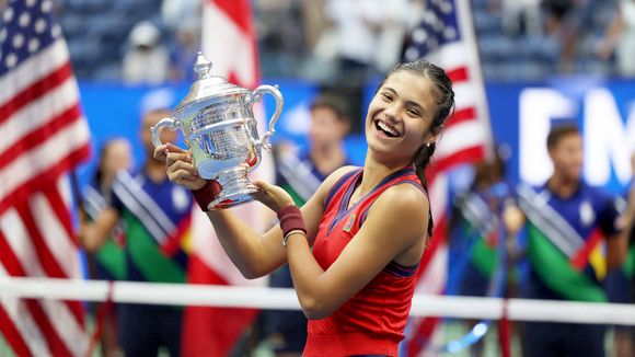 Emma Raducanu, 18 ans, entre dans l'Histoire du tennis