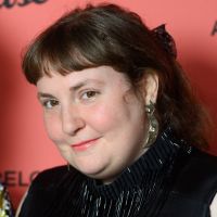 Attaquée sur ses photos de mariage, Lena Dunham tacle les grossophobes avec brio