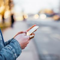 Une appli de surveillance pour la "sécurité des femmes" fait scandale au Royaume-Uni