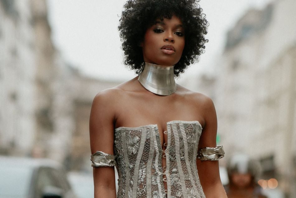 Street style : Didi Stone avant le défilé Jean-Paul Gaultier le 26 janvier 2022 à Paris