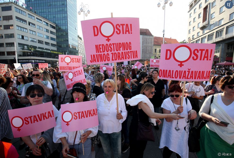  Marche de soutien à Mirela Cavajda et au droit à l&#039;avortement à Zagreb en Croatie le 12 mai 2022 