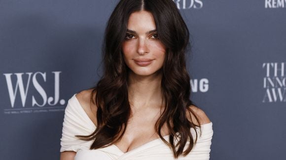 Emily Ratajkowski tacle l'infidélité d'Adam Levine et la diabolisation des "maîtresses"