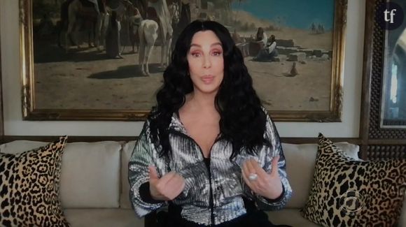 La chanteuse Cher s'entretient avec Stephen Colbert au sujet d'un prochain concert virtuel 