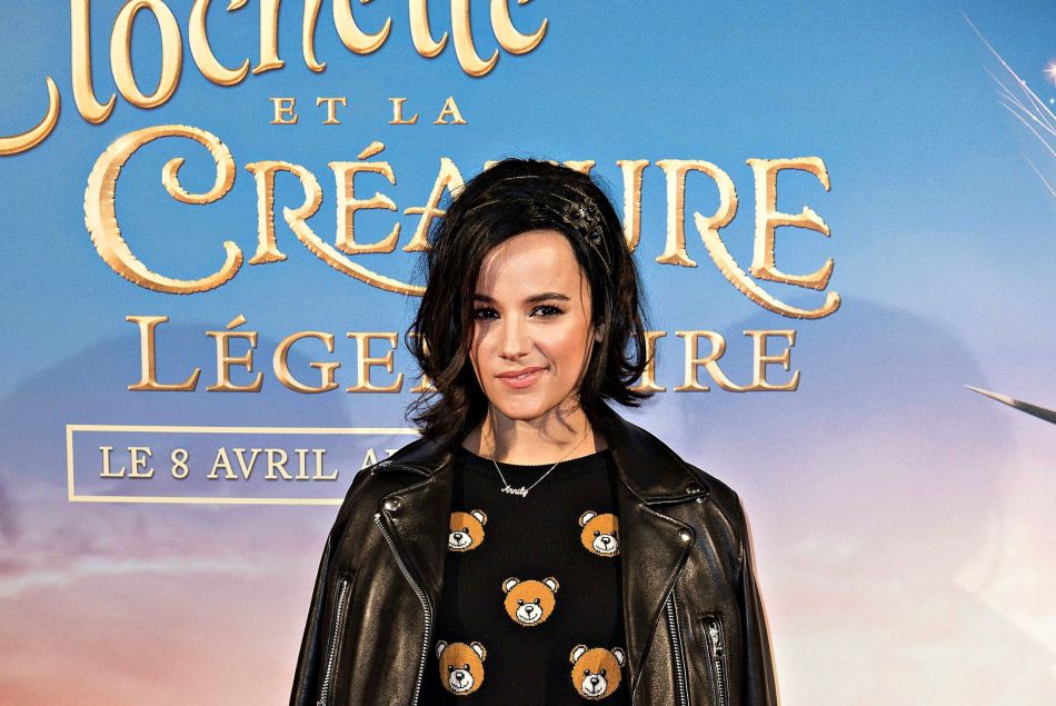 Alizée à la présentation du film Clochette et la créature légendaire.