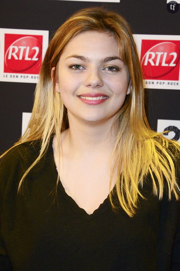 Louane Emera lors de la soirée des 20 ans RTL2 à Paris le 26 mars 2015.