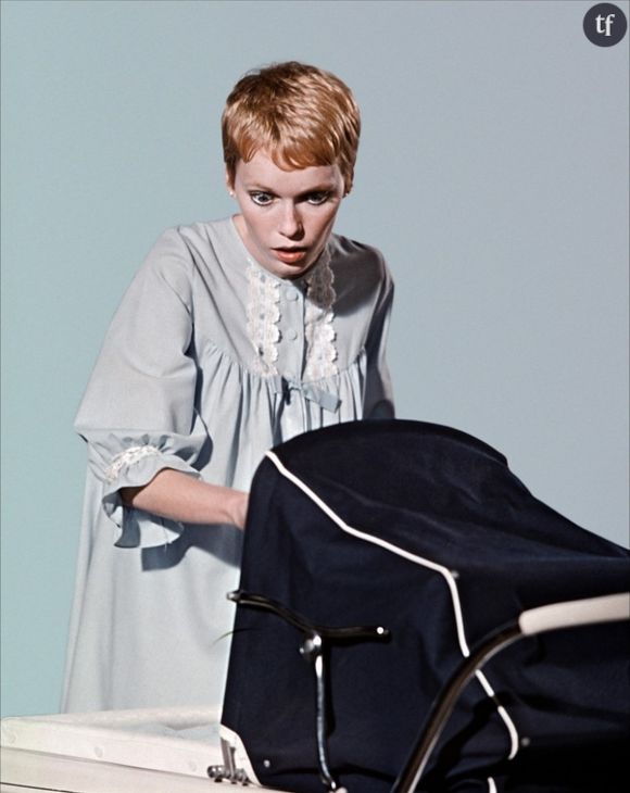 Mia Farrow enceinte et terrorisée dans le film "Rosemary's Baby"