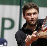 Gilles Simon : quand sa femme Carine se confie sur son couple, ses enfants et les femmes du circuit