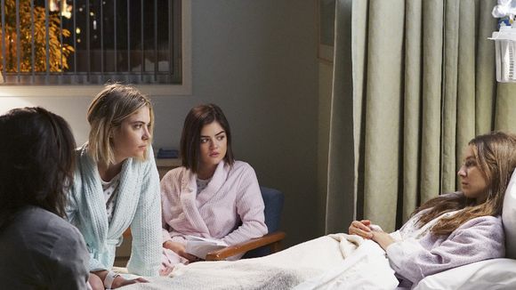 Pretty Little Liars Saison 6 : l'épisode 2 en streaming VOST
