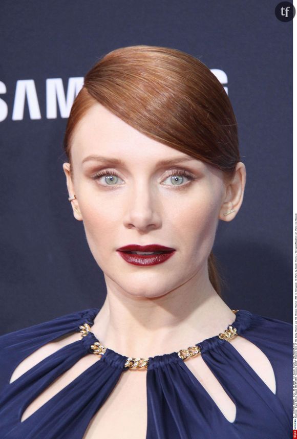 Bryce Dallas Howard 06/09/2015 "Jurassic World" Premiere held at the Dolby Theatre and TCL Chinese Theatre IMAX in Hollywood, CA Photo by Kazuki Hirata / HollywoodNewsWire.net 