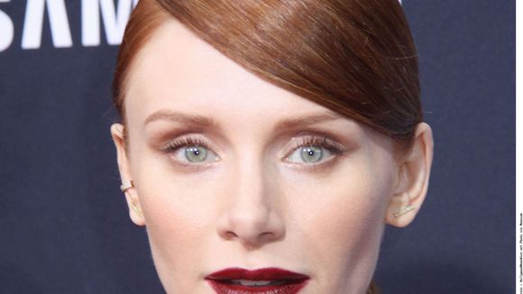 Bryce Dallas Howard : Non, elle n'est pas Jessica Chastain et elle le chante (vidéo)