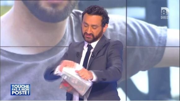 Kendji Girac : pourquoi Cyril Hanouna a-t-il déchiré sa biographie ?