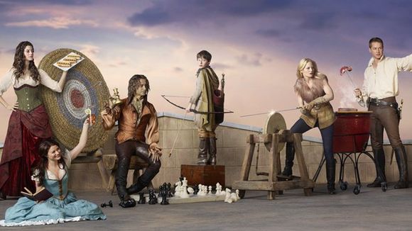 Once Upon A Time saison 5 : les premières infos croustillantes sur Merlin, Arthur et Guenièvre