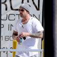 Jeremy Bieber va chercher son fils en prison après son arrestation pour conduite en état d'ivresse (janvier 2014)
