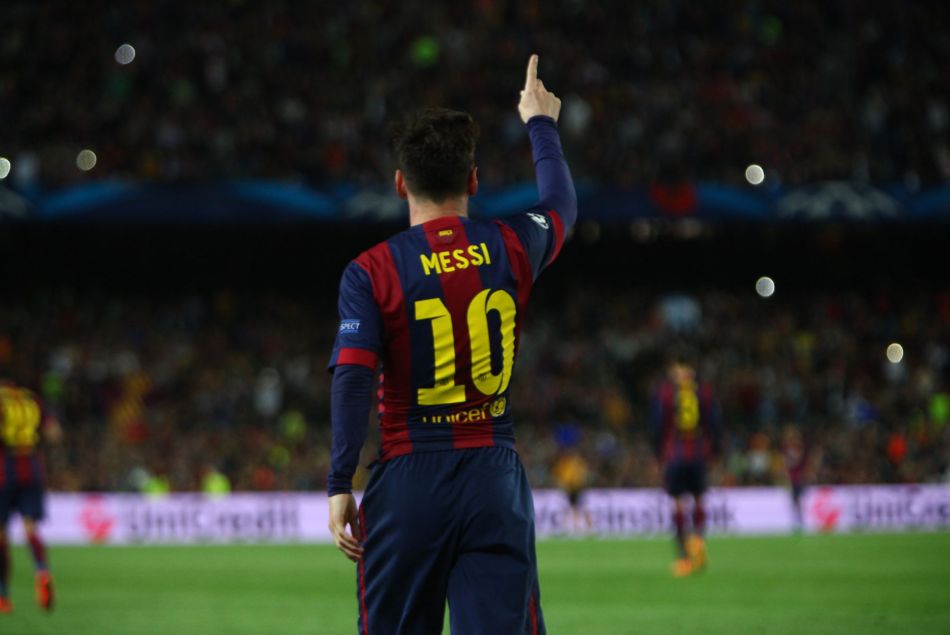 Lionel Messi - Grâce à un doublé de Messi et un but de Neymar, le Barça a pris l'avantage sur le Bayern dans leur demi-finale de Ligue des Champions à Barcelone en Espagne le 6 mai 2015. 
