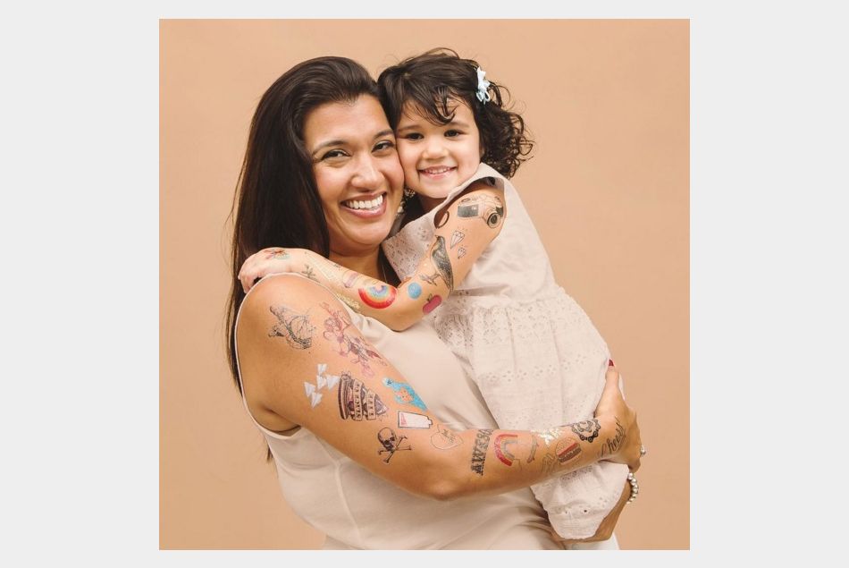 Tattly propose des tatouages temporaires pour toute la famille