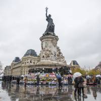 Attentats de Paris : programme, heure et diffusion de l'hommage aux victimes place de la République