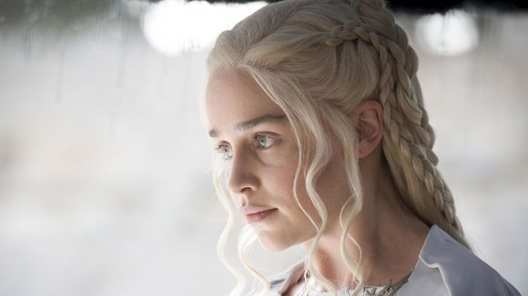 Game of Thrones saison 6 : Emilia Clarke (Daenerys) tease le retour de Jon Snow