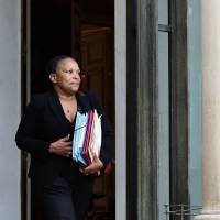 Christiane Taubira : heureuse avec ses enfants et toujours amoureuse de son ex-mari Roland Delannon