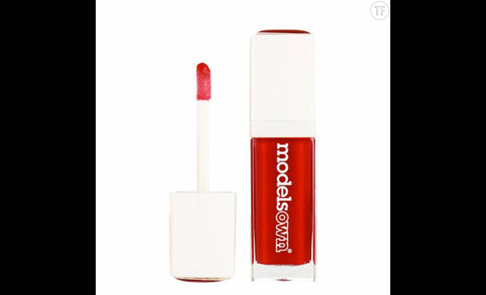   Rouge à lèvres HyperLips de Models Own, teinte Cardinal Red, 6,55 euros   