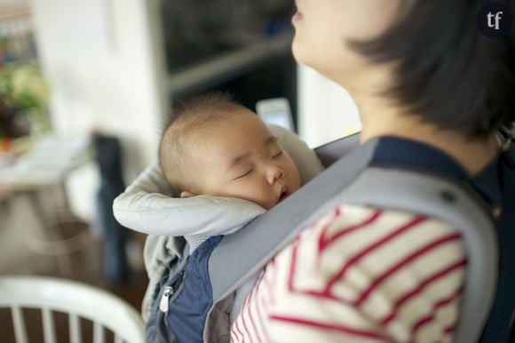 Le porte-bébé, un indispensable