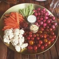 Comment préparer un plateau de crudités que vos invités auront (vraiment) envie de manger