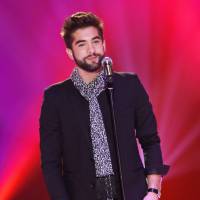 Kendji Girac en couple : le chanteur amoureux de Soraya ?