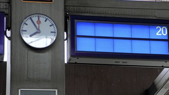 Grève RER A / B 4 février 2016 : retards, suppressions de train et prévisions trafic en direct