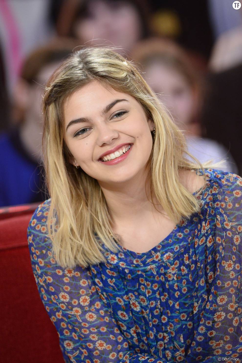 Louane à poil