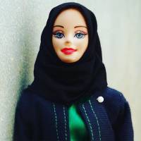 Hijarbie, la Barbie voilée qui joue les stars sur Instagram